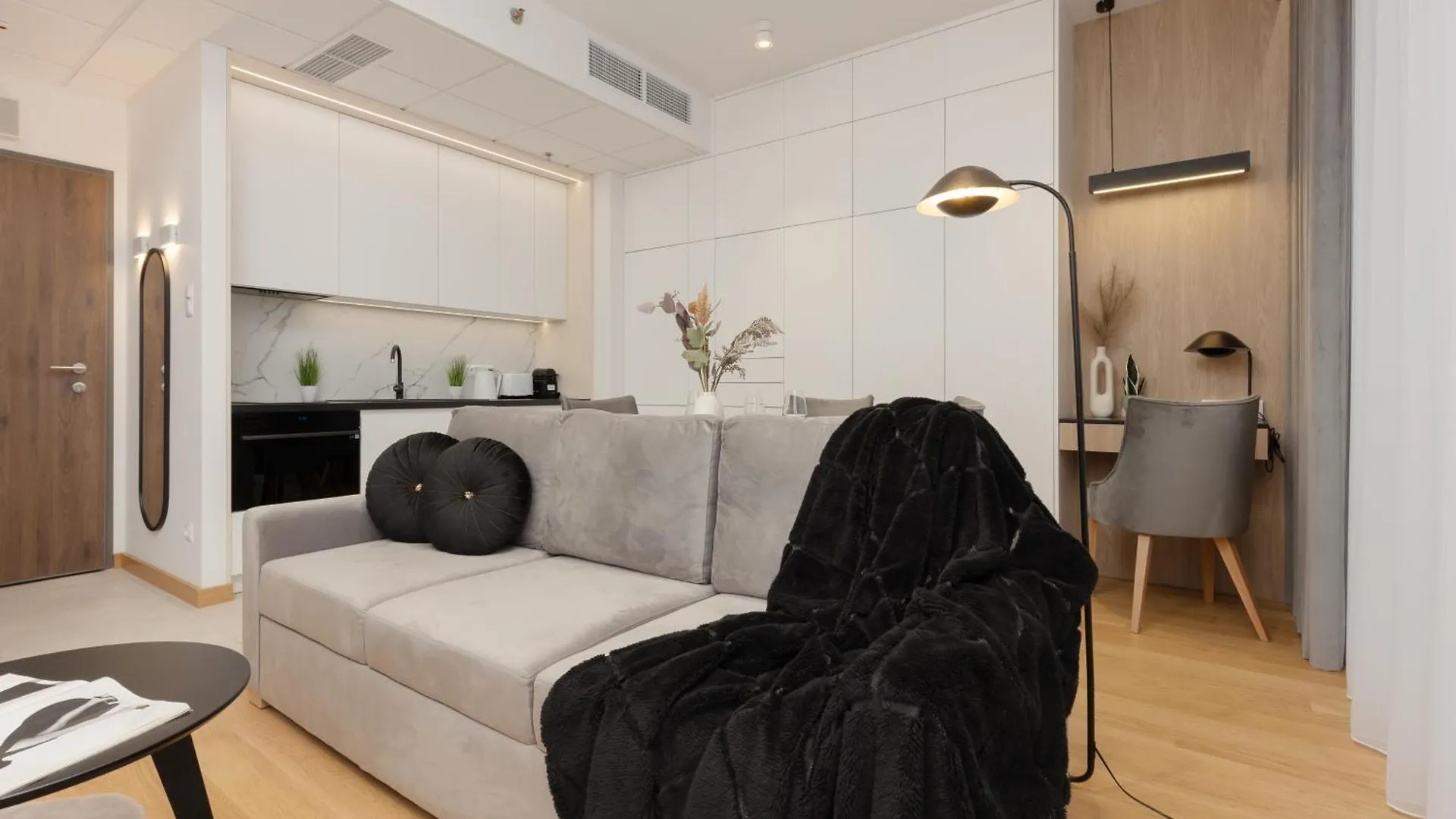 מלון דירות ורשה Exceptional Business Apartments By Noclegi Renters פולין