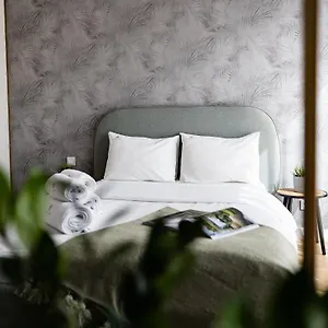 Hotel apartamentowy Kolejowa