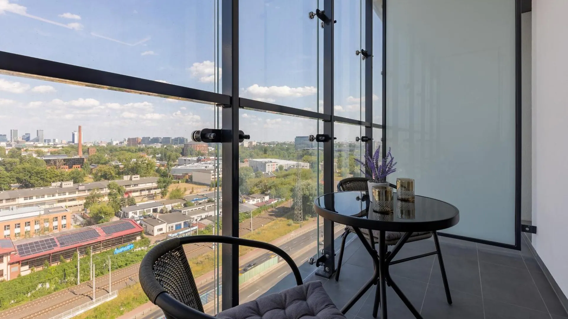 Aparthotel Exceptional Business Apartments By Noclegi Renters Warsaw Poland
